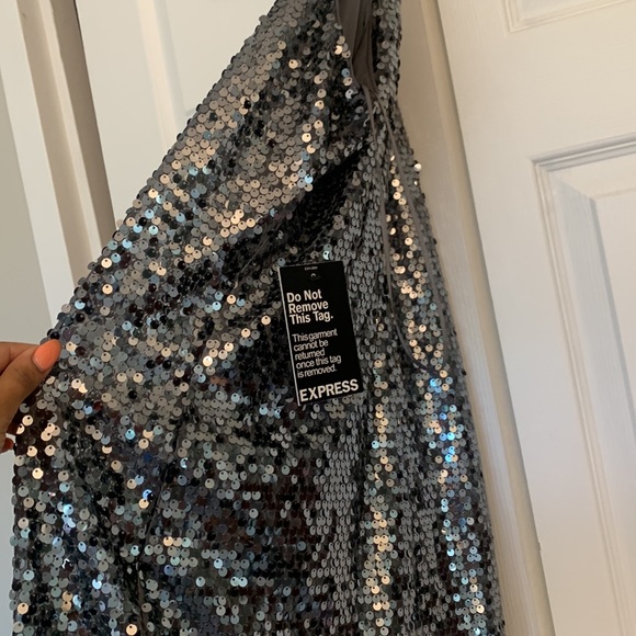 Fun dress from express, brand new! - Picture 3 of 4